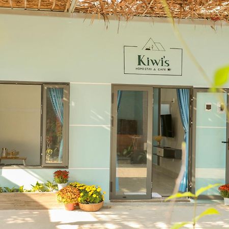 Kiwi'S Homestay & Cafe ฟานเที้ยต ภายนอก รูปภาพ